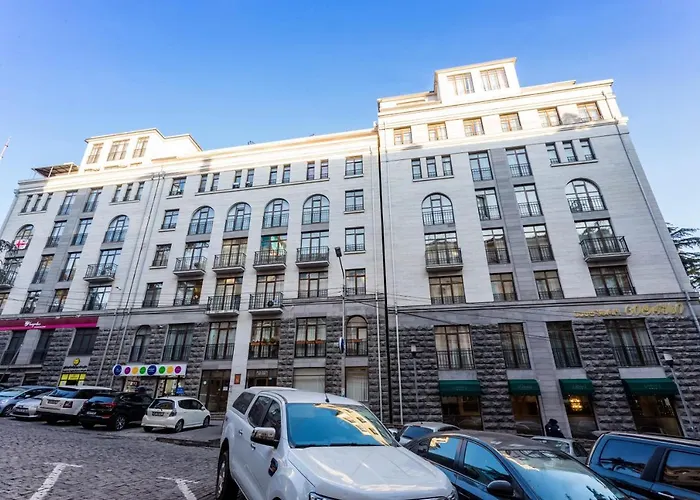 New! - Downtown Apartment